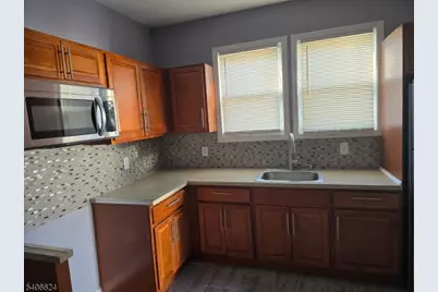 53 Aldine St, Newark, NJ 07112 - Photo 5