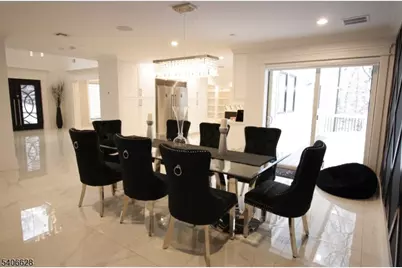 315 Freemans Ln, Franklin Lakes, NJ 07417 - Photo 11