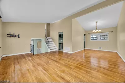 40 Drake Rd, Franklin Township, NJ 08873 - Photo 7