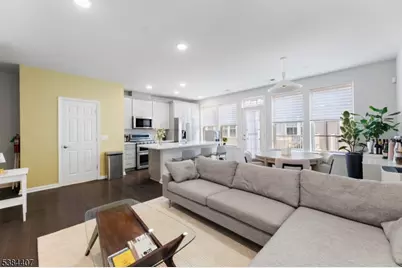 31 S Davenport St, Somerville, NJ 08876 - Photo 23