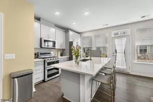 31 S Davenport St, Somerville, NJ 08876 - Photo 17