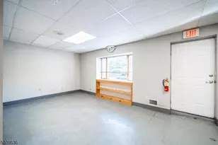 324 Ringwood Ave, Pompton Lakes, NJ 07442 - Photo 15