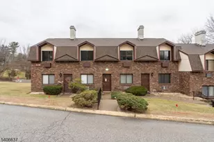 32 Great Gorge Terrace, Vernon, NJ 07462 - Photo 25