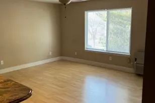 106 Aimwick Ct, Franklin Township, NJ 08873 - Photo 5