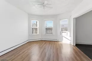 216 Oakwood Ave, Orange, NJ 07050 - Photo 11