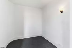 216 Oakwood Ave, Orange, NJ 07050 - Photo 13