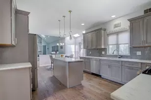 37 Lazarus Dr, Roxbury Township, NJ 07852 - Photo 7