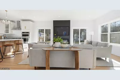 4 Hilltop Way, Essex Fells, NJ 07021 - Photo 5