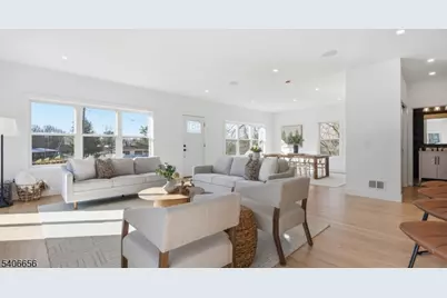 4 Hilltop Way, Essex Fells, NJ 07021 - Photo 3