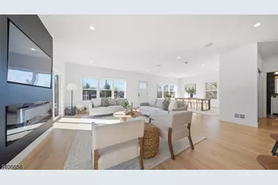 4 Hilltop Way, Essex Fells, NJ 07021 - Photo 9