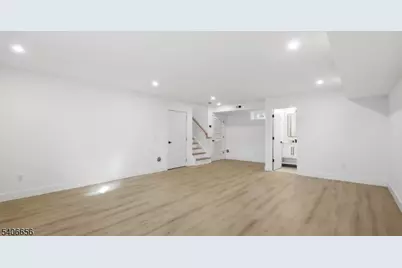 4 Hilltop Way, Essex Fells, NJ 07021 - Photo 25