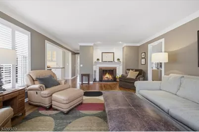 122 Old Stirling Rd, Warren Township, NJ 07059 - Photo 9