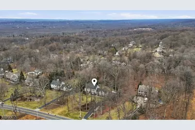 122 Old Stirling Rd, Warren Township, NJ 07059 - Photo 35