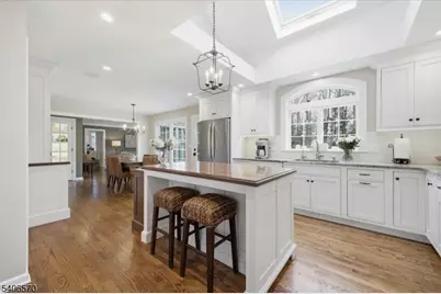 122 Old Stirling Rd, Warren Township, NJ 07059 - Photo 11