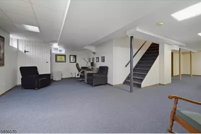 122 Old Stirling Rd, Warren Township, NJ 07059 - Photo 29