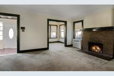 337 N Maple Ave, East Orange, NJ 07017 - Photo 5