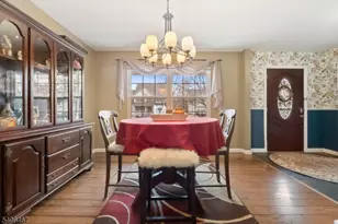 17 Frelinghuysen St, Belvidere, NJ 07823 - Photo 9