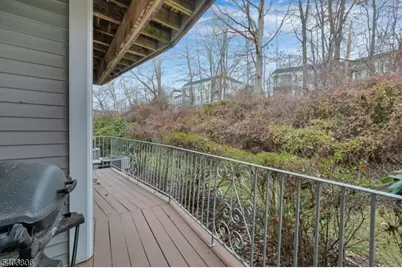 198 Riveredge Dr, Chatham Township, NJ 07928 - Photo 19