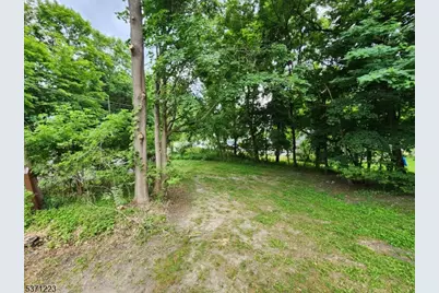 81 Church St, Franklin, NJ 07416 - Photo 25