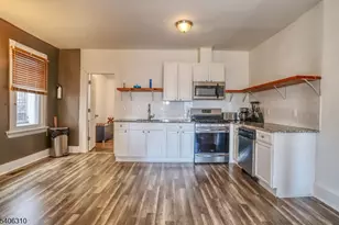 626-628 William St, East Orange, NJ 07017 - Photo 9