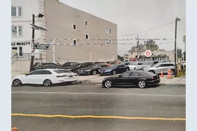 32 Washington Ave, Belleville, NJ 07109 - Photo 3