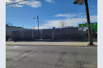 512 Arlington Ave, Plainfield, NJ 07060 - Photo 3