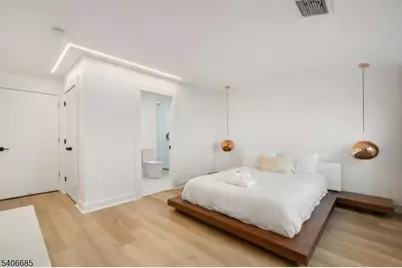 6 Harbor Front Ter #6, Elizabeth, NJ 07206 - Photo 11