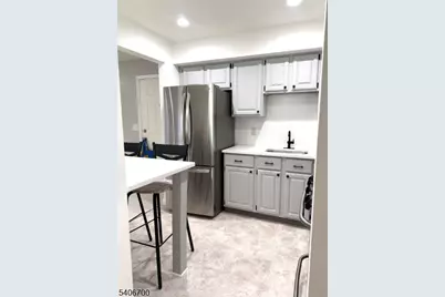 82 Stonyridge Dr, Lincoln Park, NJ 07035 - Photo 5