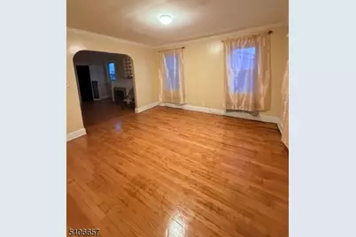 16 Ivy St, Newark, NJ 07106 - Photo 3