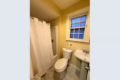 16 Ivy St, Newark, NJ 07106 - Photo 5
