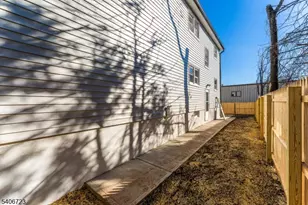 28 Toronto Ct, Maplewood, NJ 07040 - Photo 39