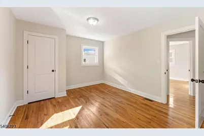 28 Toronto Ct, Maplewood, NJ 07040 - Photo 17