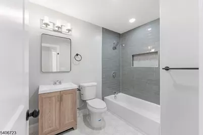 28 Toronto Ct, Maplewood, NJ 07040 - Photo 23