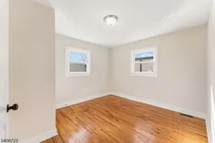 28 Toronto Ct, Maplewood, NJ 07040 - Photo 19