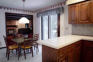 4 Hickory Ln, Readington, NJ 08889 - Photo 13