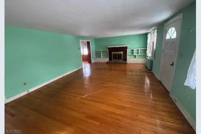 140 Belvidere Ave, Oxford Township, NJ 07863 - Photo 3