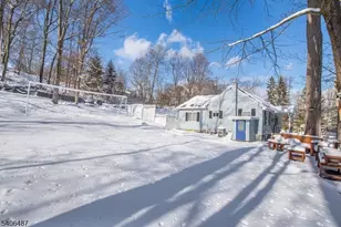 26 Hickory Ave, West Milford, NJ 07480 - Photo 25