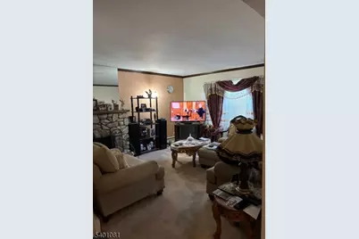 306 E 34th St, Paterson, NJ 07504 - Photo 5