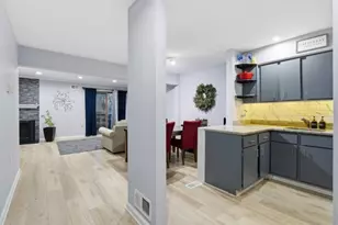 104 Stonegate Ln, Stanhope, NJ 07874 - Photo 3