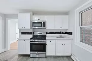 328 John St, Elizabeth, NJ 07202 - Photo 5