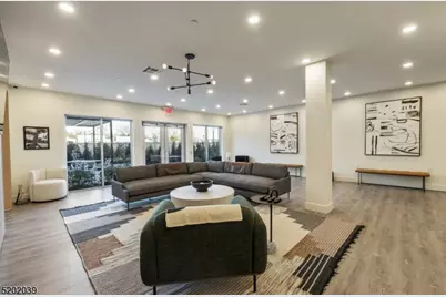 377 Summerhill Rd #Junr, East Brunswick Township, NJ 08816 - Photo 29