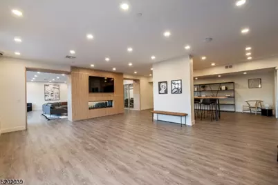 377 Summerhill Rd #Junr, East Brunswick Township, NJ 08816 - Photo 27