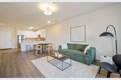 377 Summerhill Rd #Junr, East Brunswick Township, NJ 08816 - Photo 7