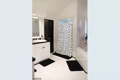 96 Mill Rd, Morris Township, NJ 07950 - Photo 9