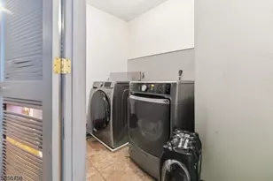 721 S 19th St, Newark, NJ 07103 - Photo 15