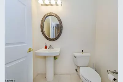 818 Kensington Ln, Livingston, NJ 07039 - Photo 3