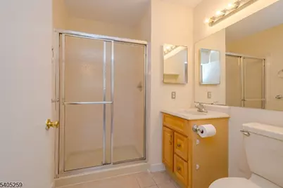 29 Amberly Ct, Franklin Township, NJ 08823 - Photo 19