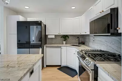 24 Hickory Way, Mount Arlington, NJ 07856 - Photo 9