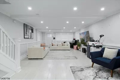 113 Sanford St, East Orange, NJ 07018 - Photo 1