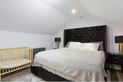 113 Sanford St, East Orange, NJ 07018 - Photo 11